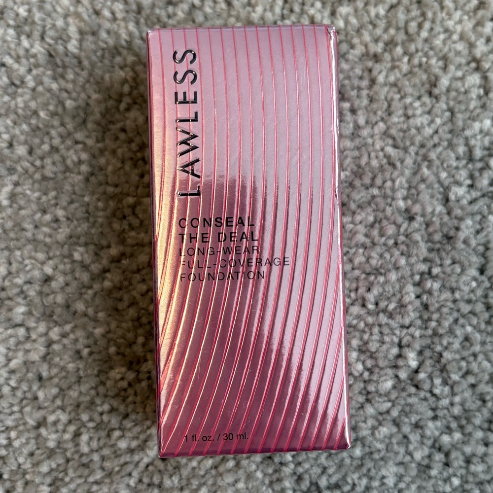 LAWLESS Full-Coverage Foundation
